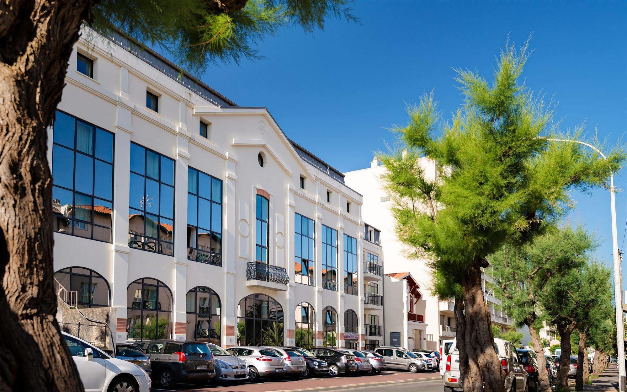 Lagrange Vacances Les Patios Eugenie Biarritz Luaran gambar